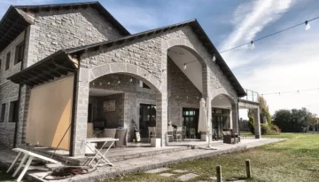 Vivienda unifamiliar en Lorenzana | Fachada arcos